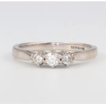 An 18ct white gold 3 stone diamond ring approx. 0.5ct, size M, 3.1 grams