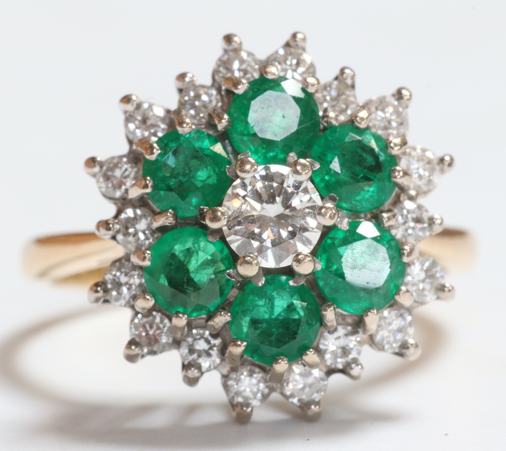 An 18ct yellow gold emerald and diamond cluster ring, the 6 brilliant cut emeralds each approx. 0. - Image 2 of 7