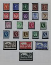 World stamps in 10 albums with Great Britain mint George VI to 1970 including 1955 Castles mint,