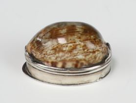 A silver mounted shell snuff box 4cm