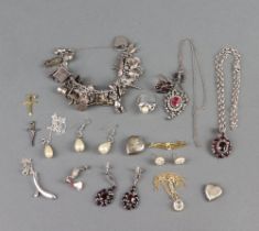 A silver charm bracelet and minor vintage jewellery
