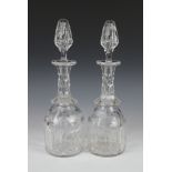 A pair of Edwardian mallet shaped decanters and stoppers 30cm