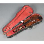 A violin, bearing label "Lorenzo Ventapane fabricante di strumenti armonici abita strada donnaregina
