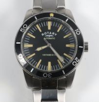 A gentleman's steel cased Rotary Automatic Vintage Dive calendar wristwatch with black revolving