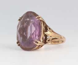 A 9ct yellow gold oval amethyst ring size K, 5.7 grams