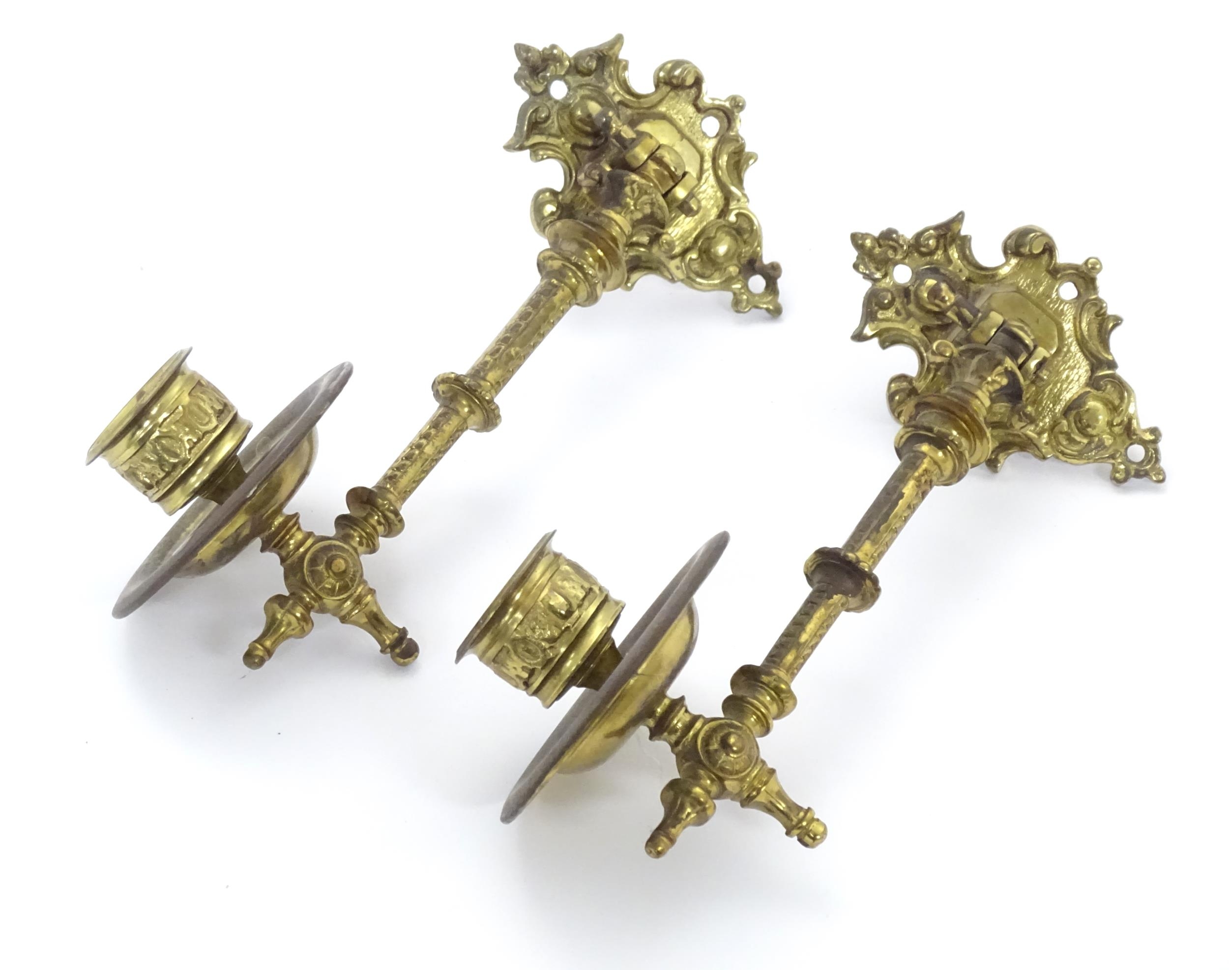 A pair of Victorian brass piano sconces, each with adjustable arms, protruding approx 7 1/4" (2) - Image 3 of 4