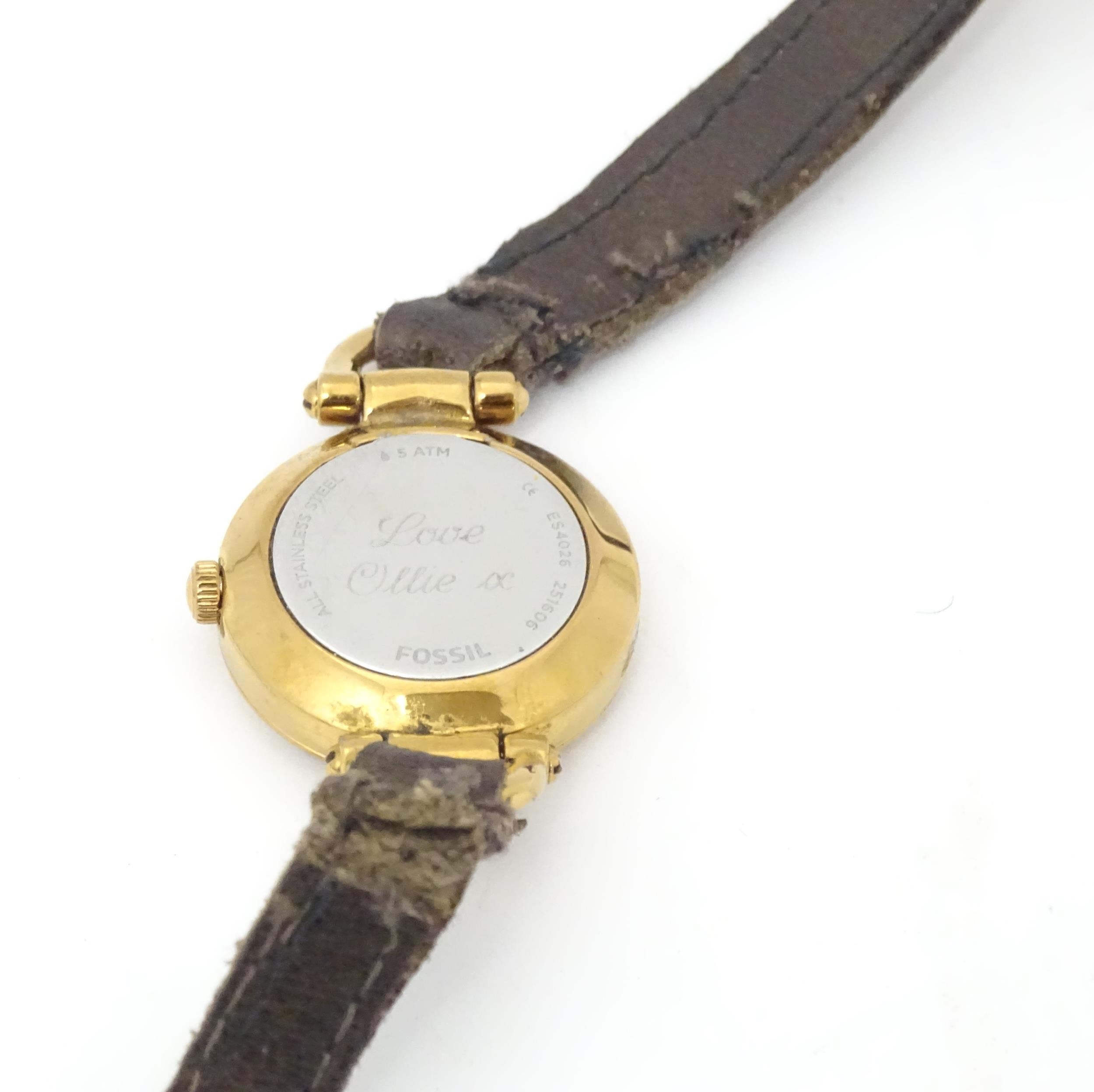 A quantity of quartz movement wrist watches to include two by Citizen, one by Fossil, and a fob - Image 3 of 32