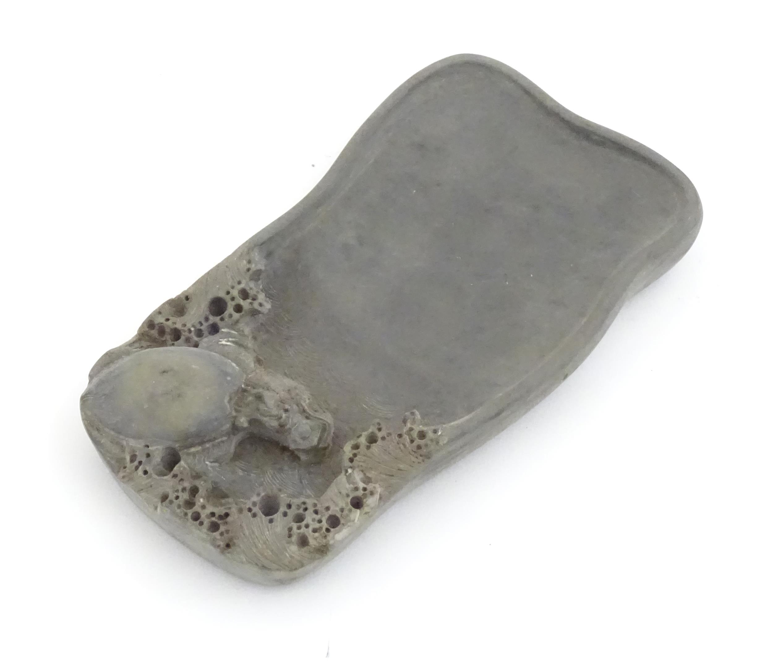 A Chinese soapstone inkstone with carved stylised turtle and waves to well. Within a fitted wooden - Image 7 of 9
