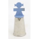 An Alessi pepper mill / salt grinder, Girotondo, designed by King Kong / Stefano Giovannoni and