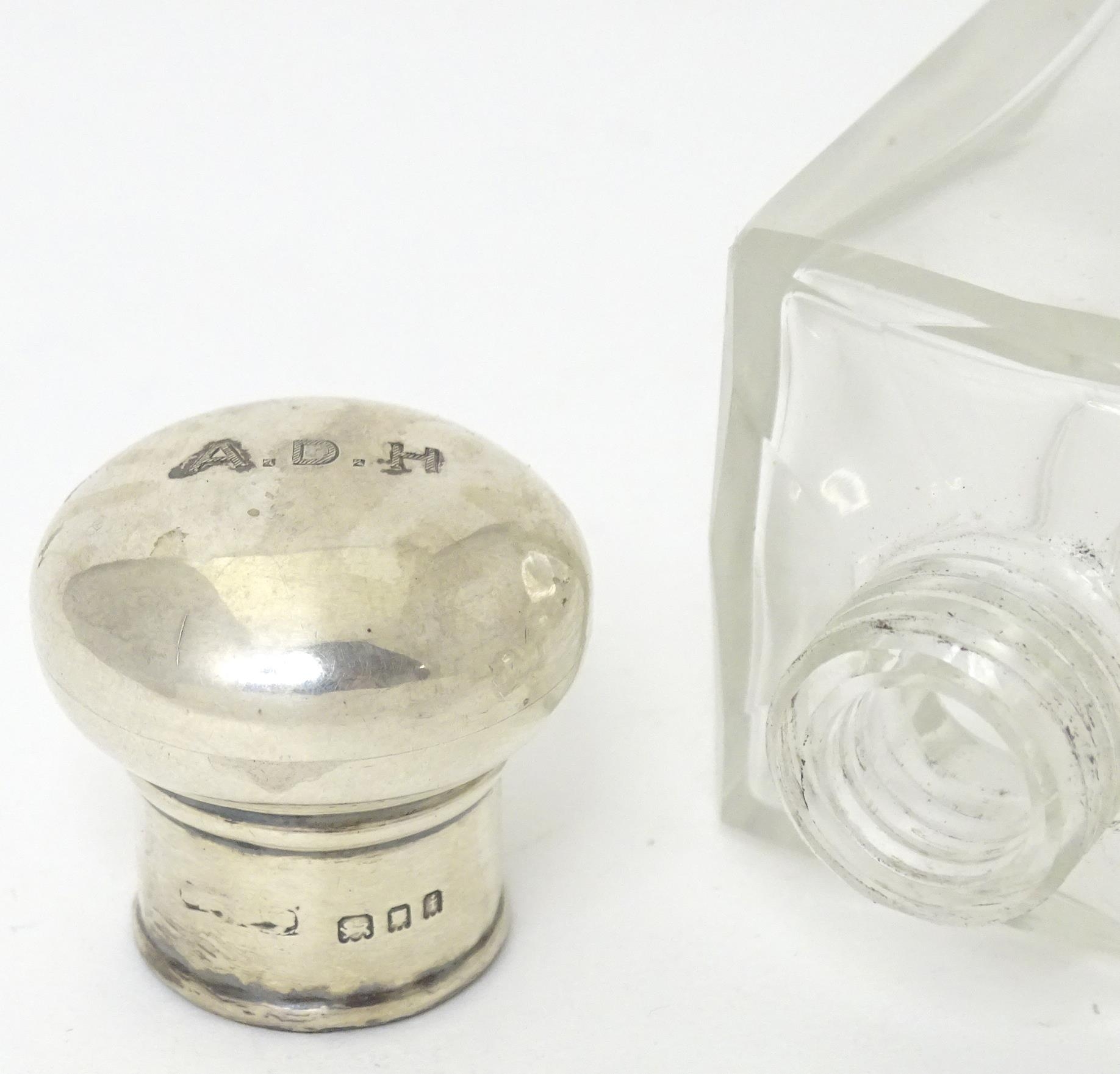 A glass dressing table jar of squared form with silver lid hallmarked London 1924. Approx. 5 1/4" - Image 2 of 6