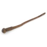 Ethnographic / Native / Tribal: An African club / knobkerrie with knob to one end and incised