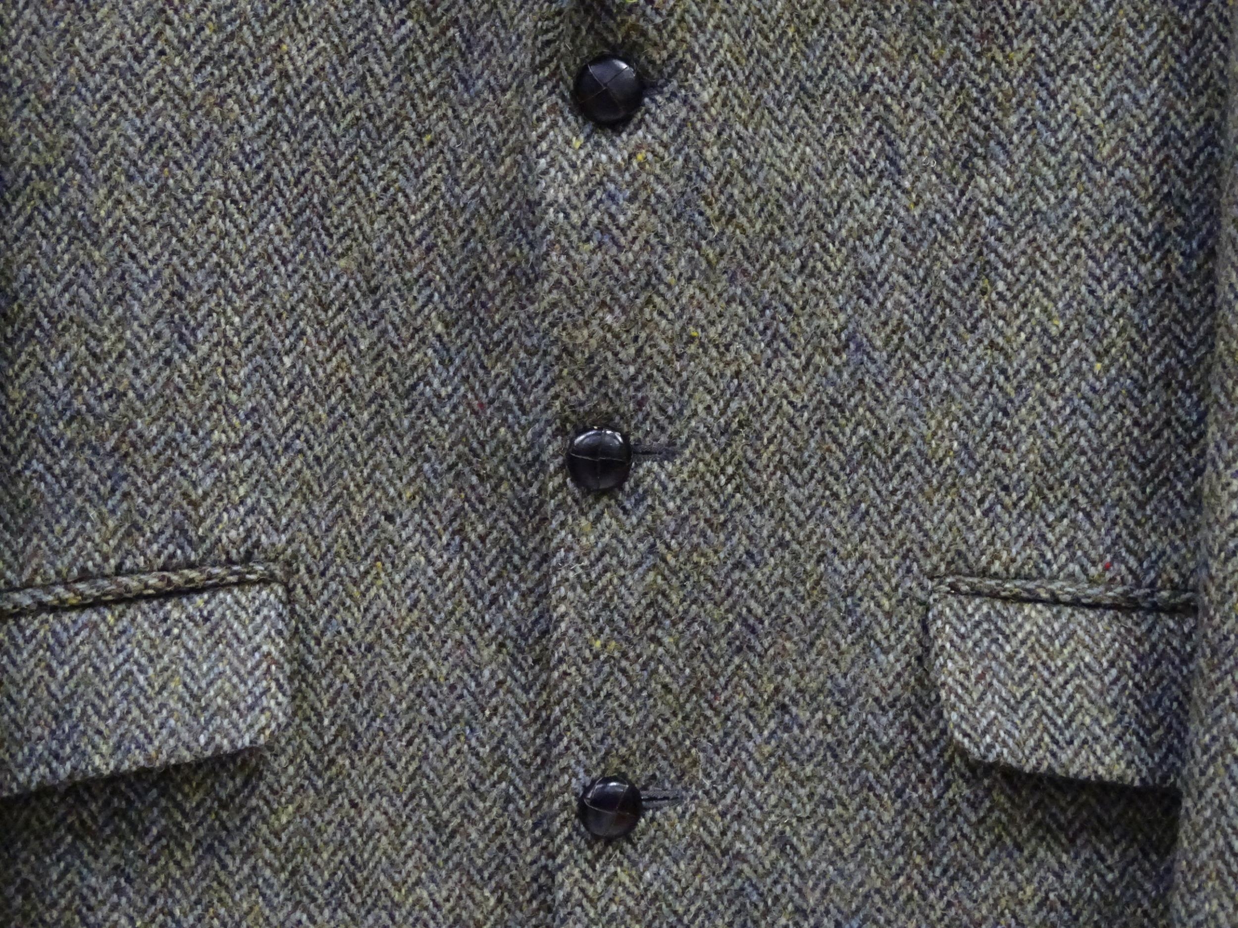 A Harris Tweed hacking jacket by Gurtex, with three buttons to front and single vent to rear, - Image 4 of 7