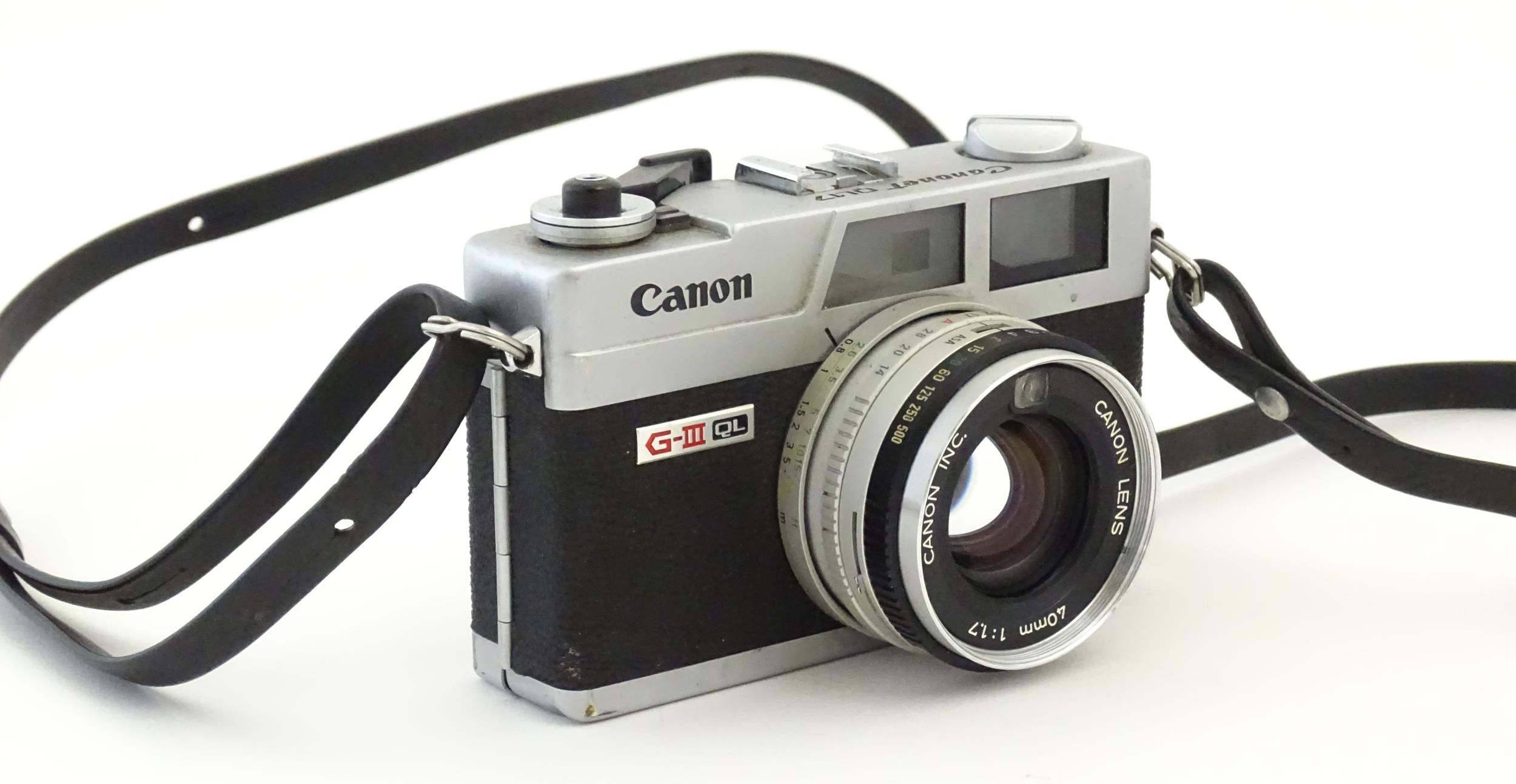 A Canon Canonet G-III QL17 35mm film camera, c1972, cased with lens cap. Approx 4 5/8" wide Please - Bild 3 aus 8