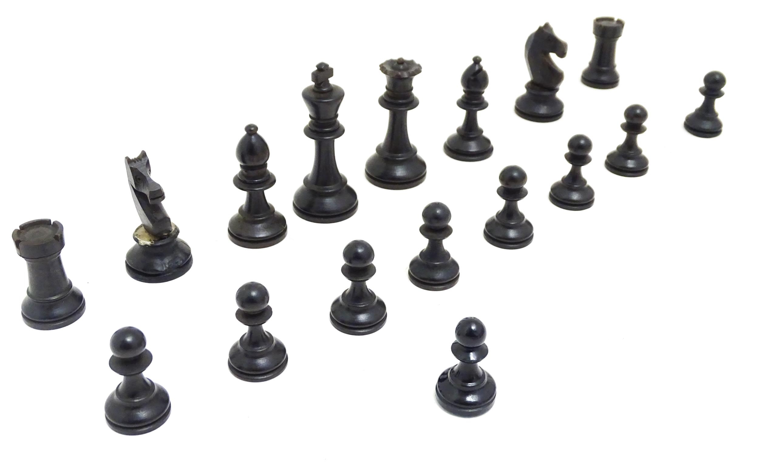 Toys: A quantity of chess pieces contained within a box with sliding lid and brass handle. (33 - Bild 4 aus 8