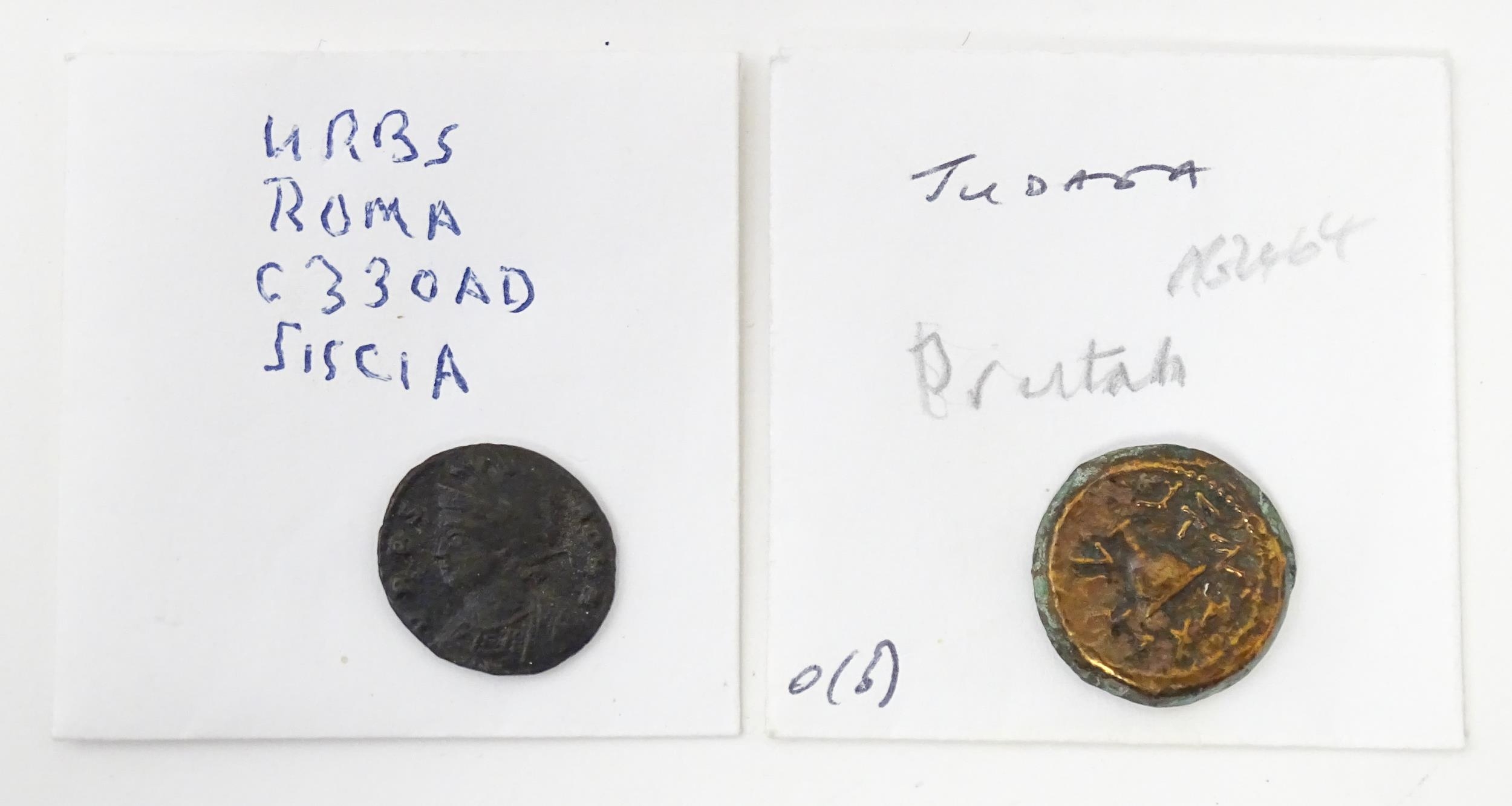 Coins: A quantity of assorted old coins, tokens, medallions, commemorative coins, and some - Image 17 of 45