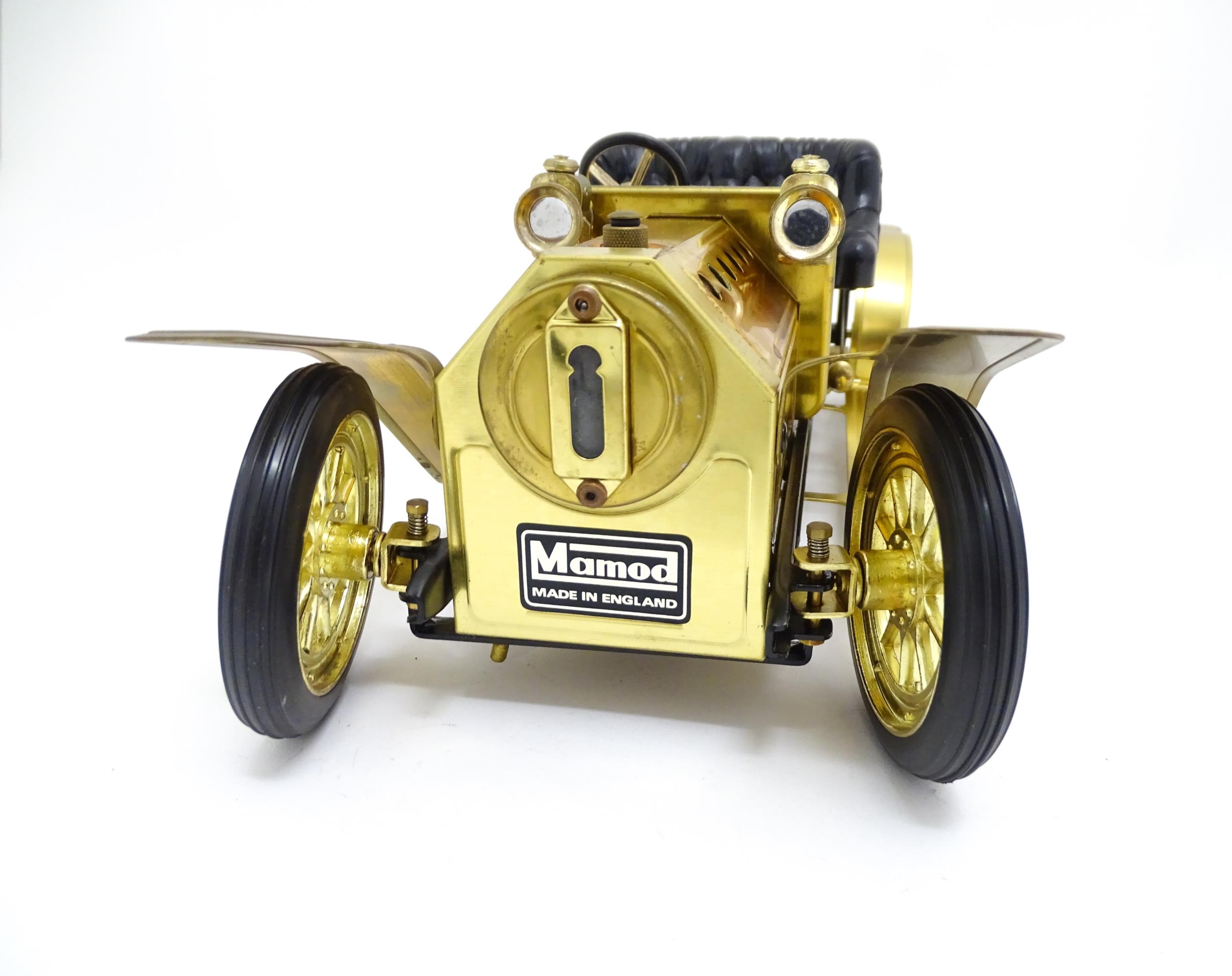 Toys: A Mamod Special Edition SA1B Steam Roadster, boxed. Approx. 6 x 16 1/2" x 8" Please Note - - Bild 5 aus 8