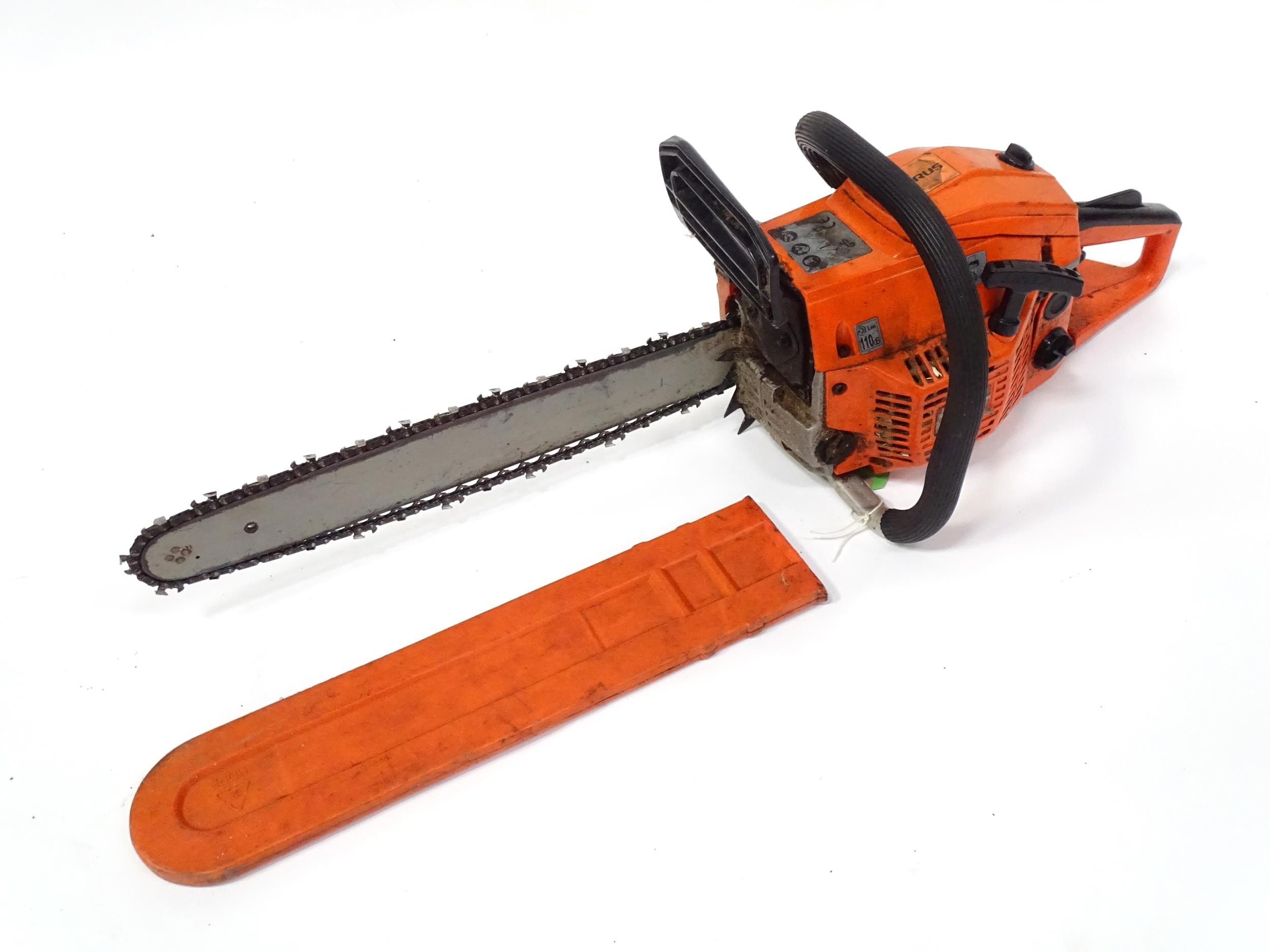 A Tarus 4500 petrol chainsaw, with blade guard, approx 34 1/4" long Please Note - we do not make - Image 4 of 4