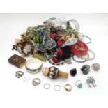 A quantity of assorted costume jewellery to include necklaces, rings, bracelets, earrings, etc.