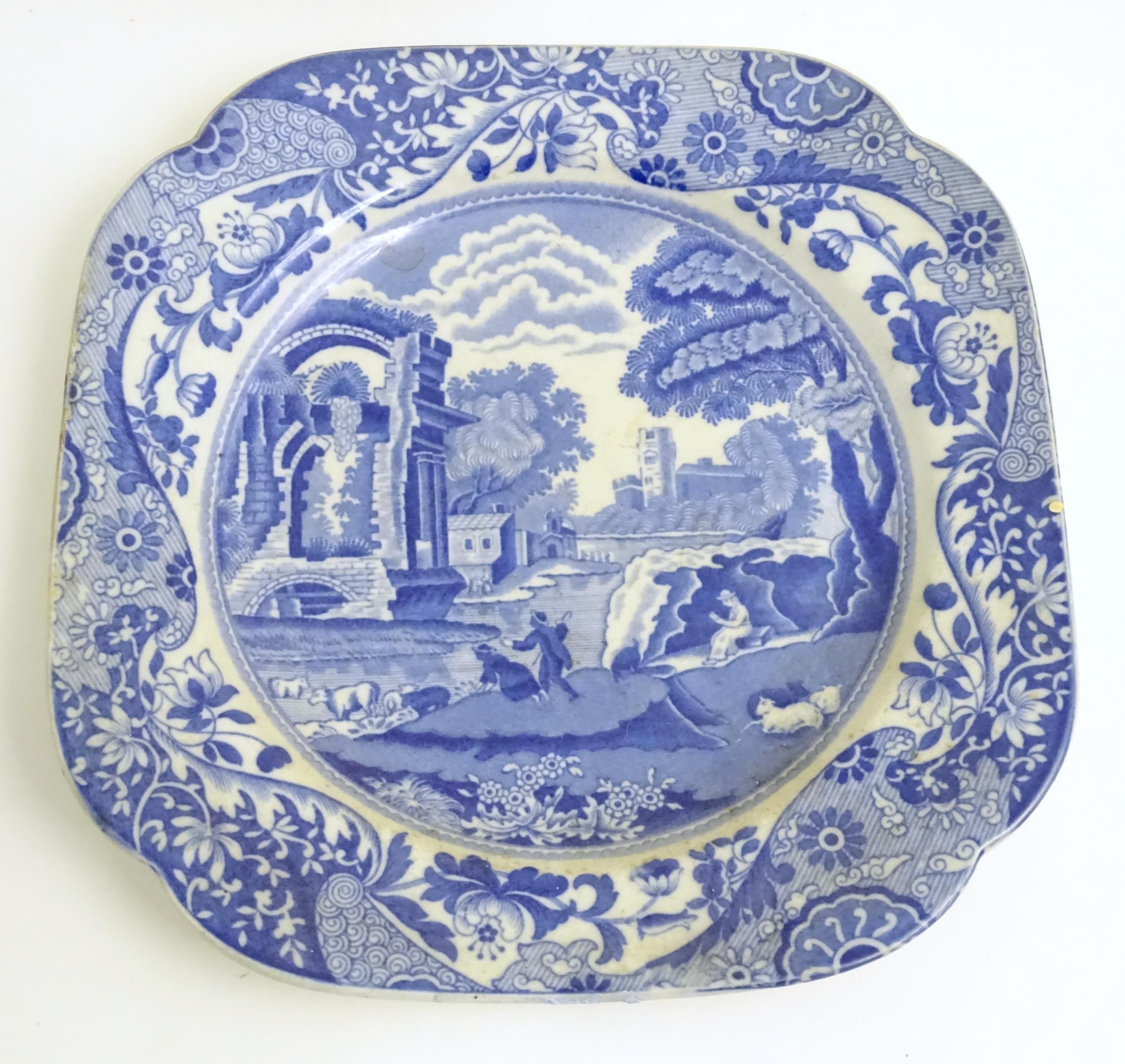 Four items of blue and white ceramics, to include a Copeland Spode plate decorated in the Italian - Image 7 of 10