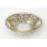 A small silver bonbon dish of oval form, hallmarked Birmingham 2002 with Elizabeth II Golden Jubilee