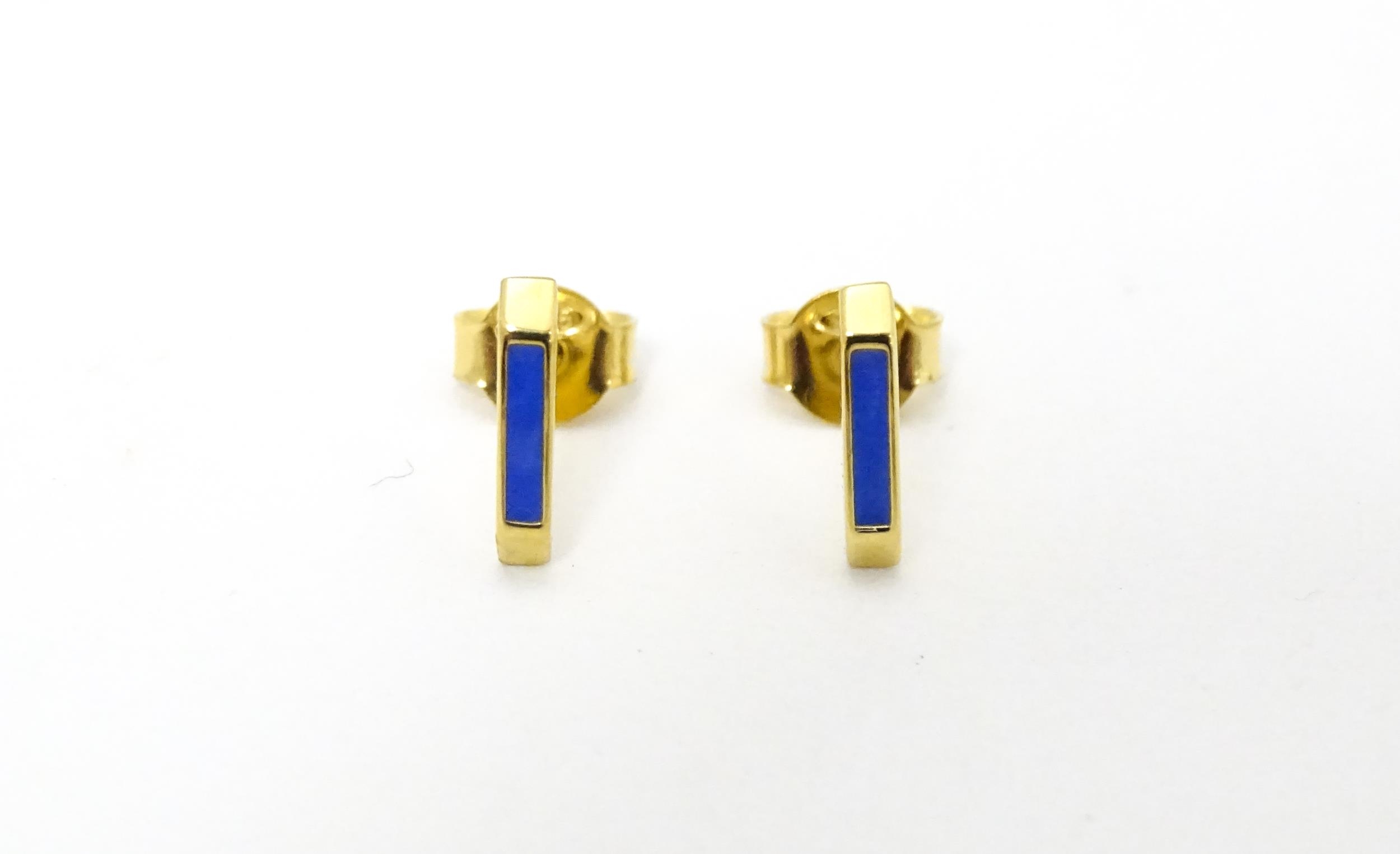 A pair of Astley Clarke 925 silver gilt stud earrings with blue enamel detail. Approx. 1/4" wide - Image 6 of 8
