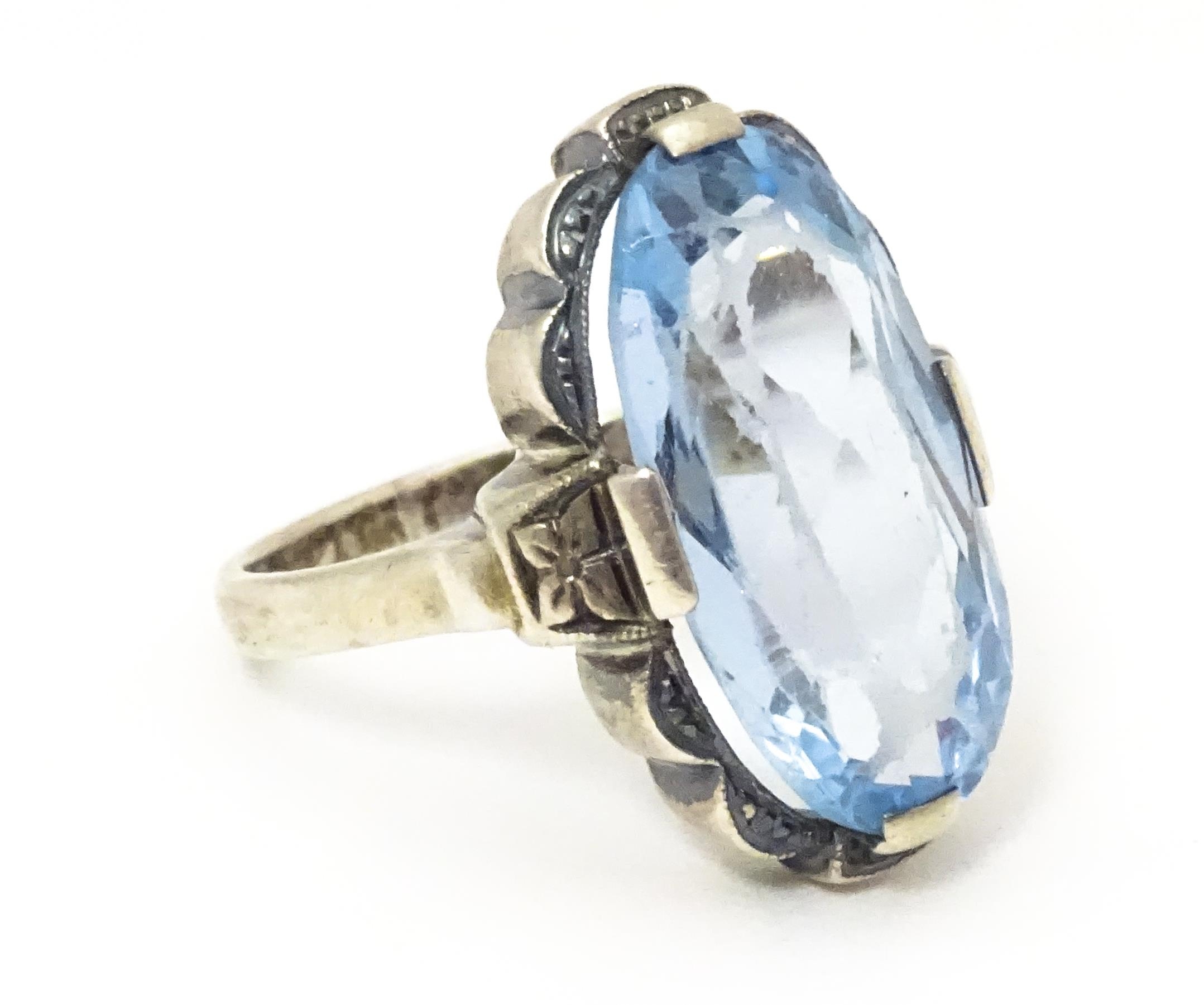 A Continental .830 silver ring set with aquamarine. Ring size approx. L 1/2 Please Note - we do - Image 4 of 6