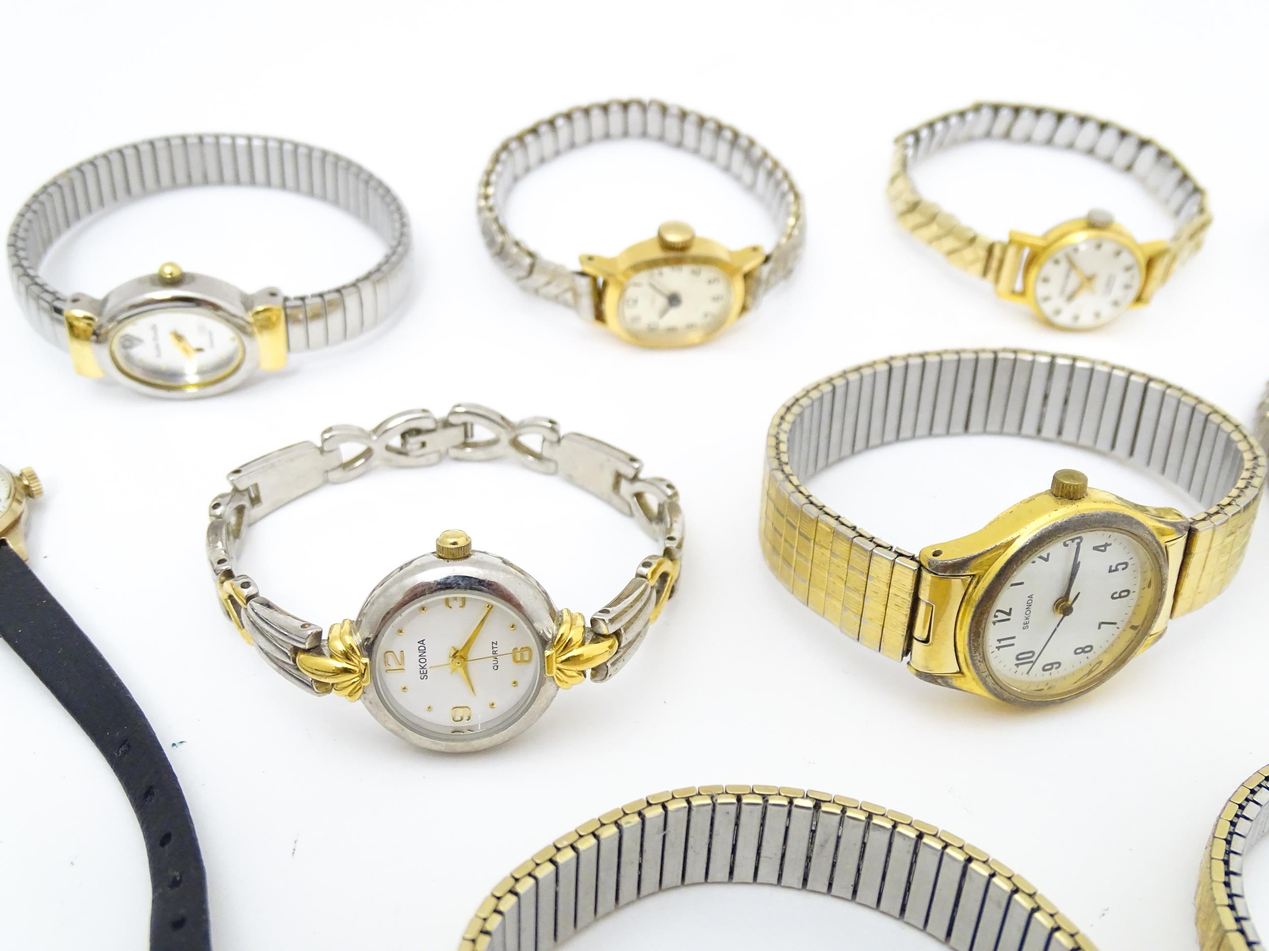 A quantity of ladies wristwatches etc to include examples by Sekonda, Rotary etc (approx 30) - Image 3 of 15