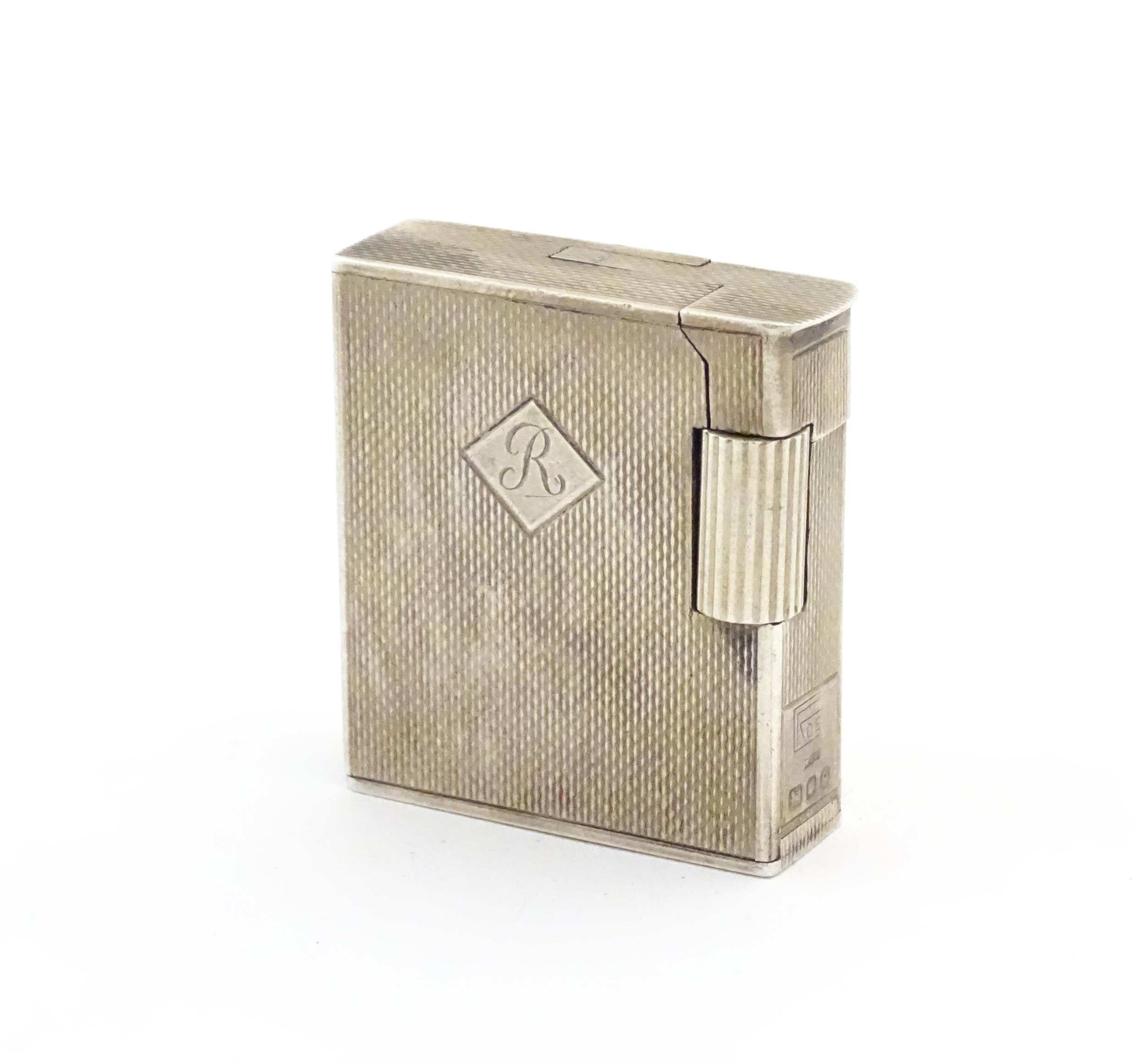 A cased Art Deco style silver pocket lighter with engine turned decoration, hallmarked 1950 London - Image 4 of 11
