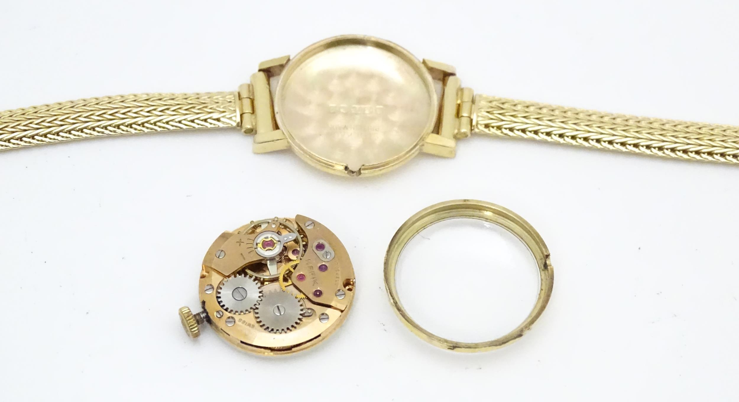 Three 9ct gold cases ladies wristwatches, to include a Hefik wrist watch with 9ct gold strap, - Image 13 of 14