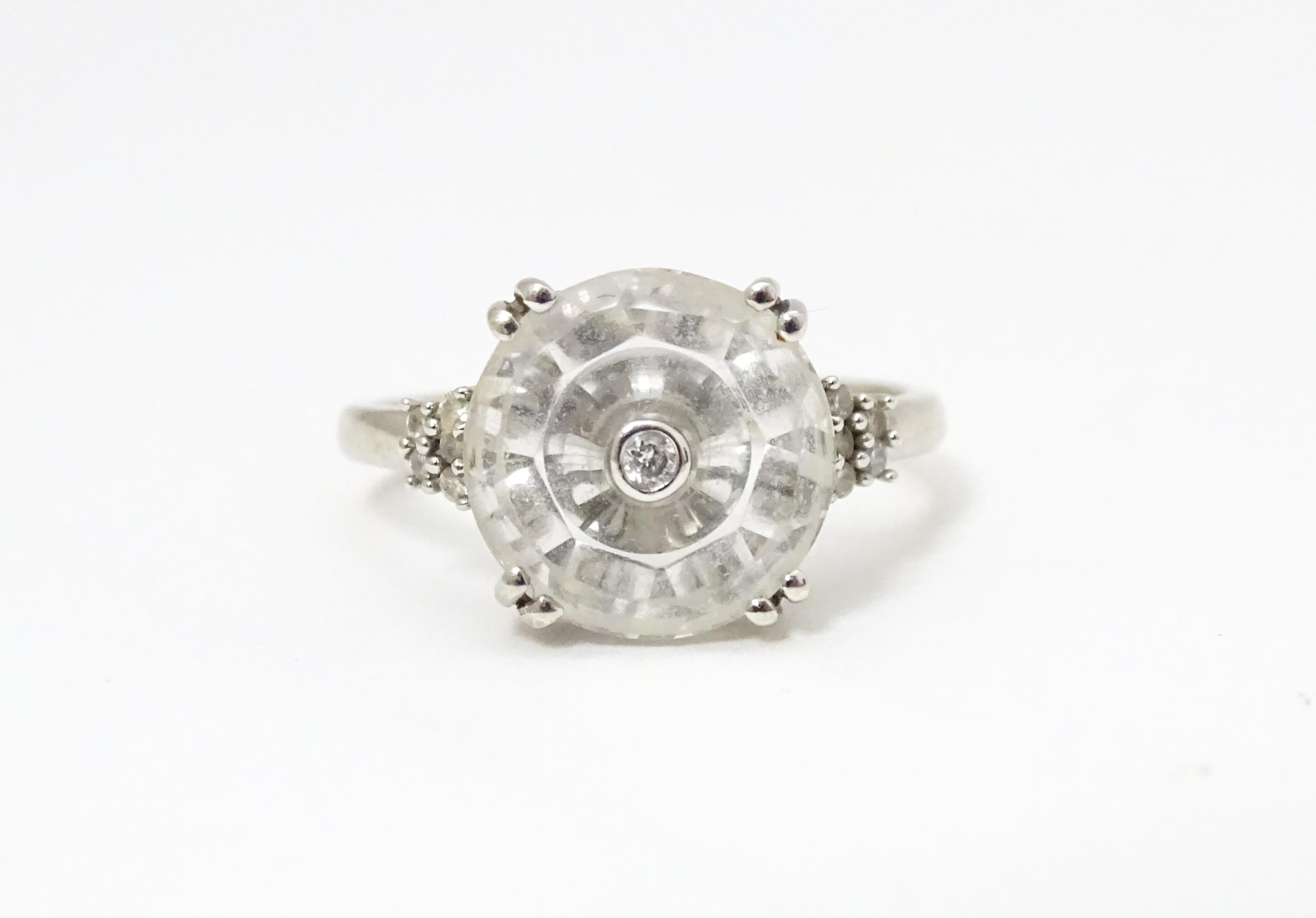 A 10k white gold Lehrer Torus ring set with Bahia quartz and central diamond. Ring size approx M - Image 8 of 9