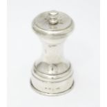A silver pepper mill / grinder, hallmarked Birmingham 1950 maker John Grinsell & Sons. Approx. 3 1/