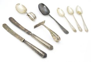 Assorted items to include silver spoon and pusher hallmarked Birmingham 1940 & 50, three silver