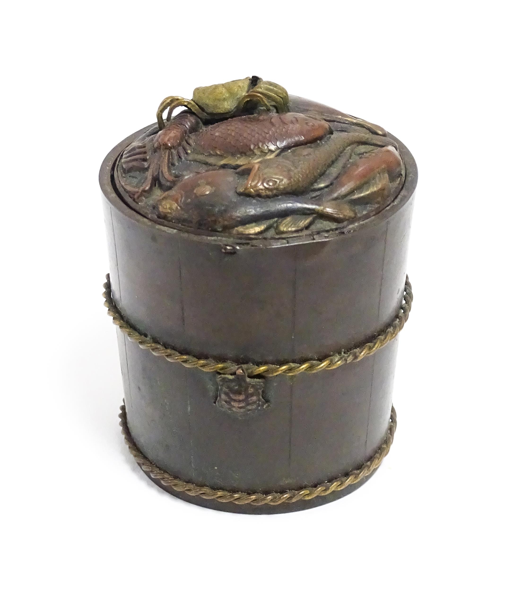 A Japanese bronze novelty inkwell of cylindrical form, the lid with fish and crab detail, the body - Image 7 of 8