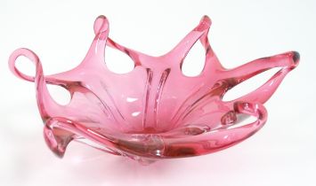 A retro 20thC pink art glass centrepiece with looped edge in the manner of Josef Hospodka for