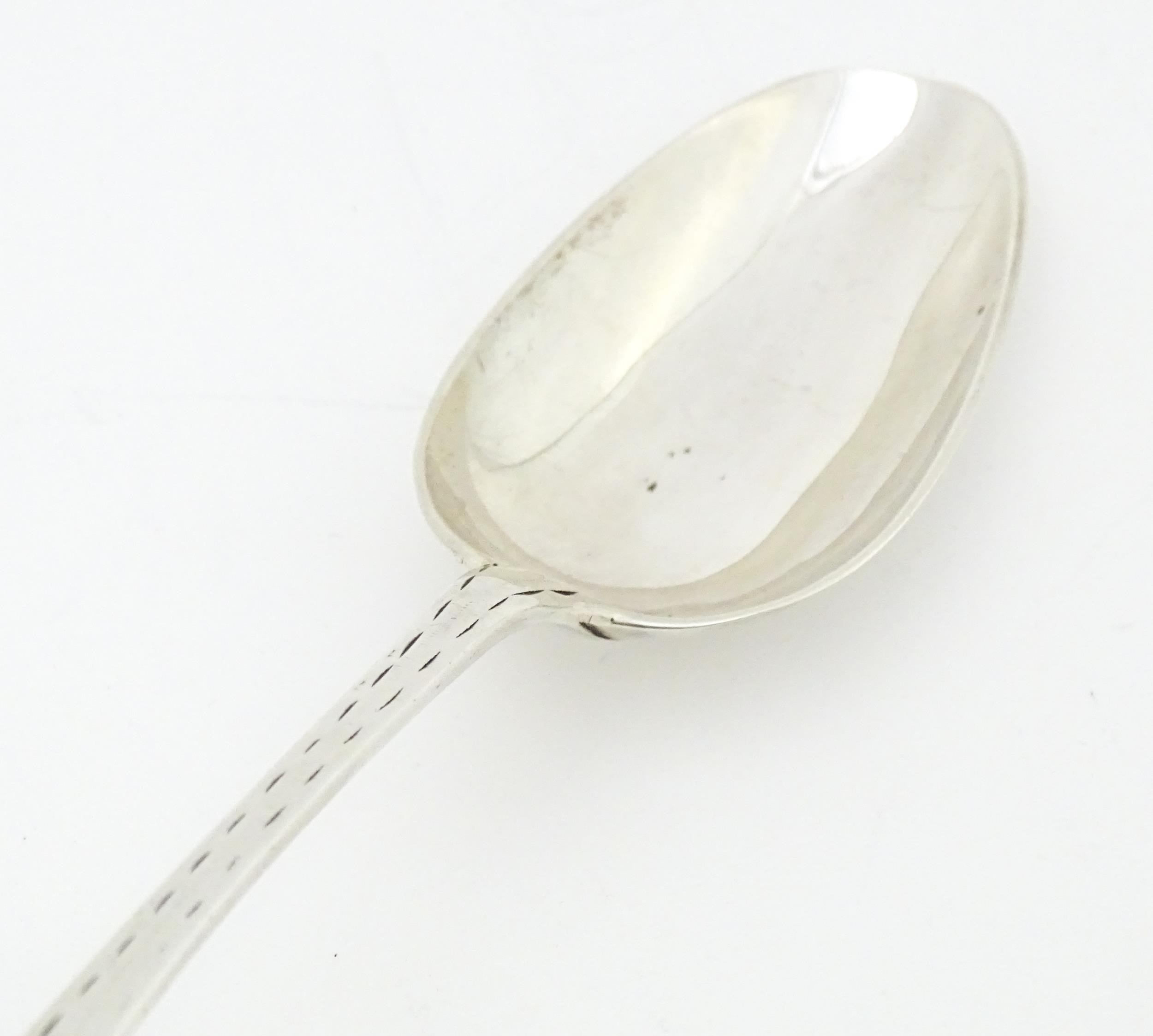 An early 19thC provincial Irish silver table spoon with bright cut decoration, maker Carden - Image 9 of 9