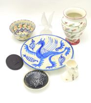A quantity of assorted ceramics to include a Spanish plate with griffin detail, a Wedgwood King