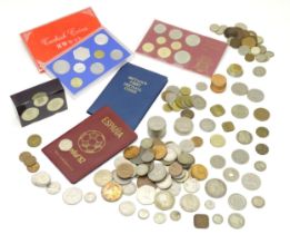 Coins: A quantity of assorted coins to include examples from the Isle of Man, Jersey, Ireland,