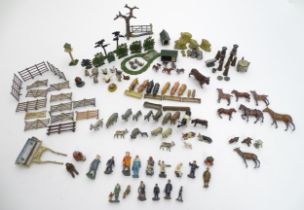 Toys: A large quantity of 20thC lead farm animals and accessories etc. to include pigs, horses,