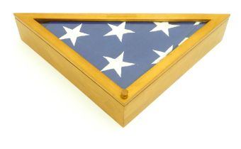 Militaria : a late 20thC 'stars and stripes' United States of America pall / funeral flag, with 50