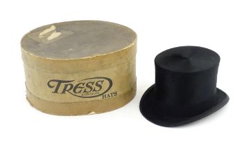 A boxed late 19th / early 20thC silk top hat by Tress, London, with City of London coat of arms to