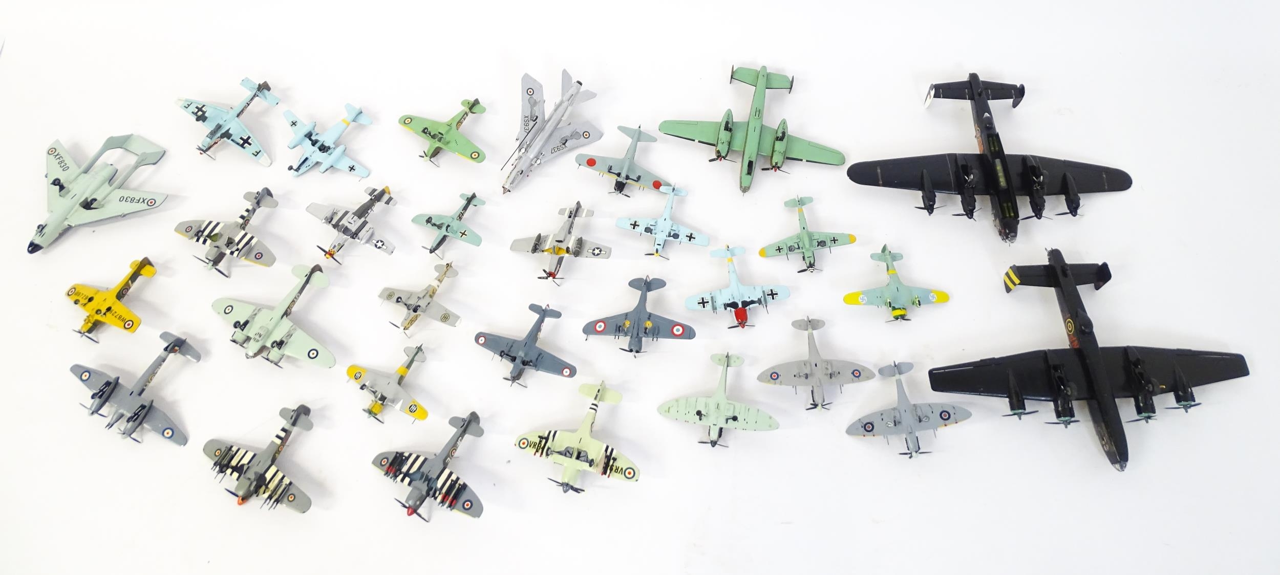 Toys: A quantity of Airfix scale model planes to include Spitfire, Mustang, Halifax Bomber, Avro - Image 13 of 13