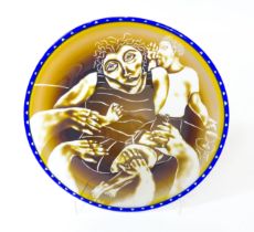 Steven Newell (b. 1948) : A large American art glass dish / figural charger. The wrong hold, with