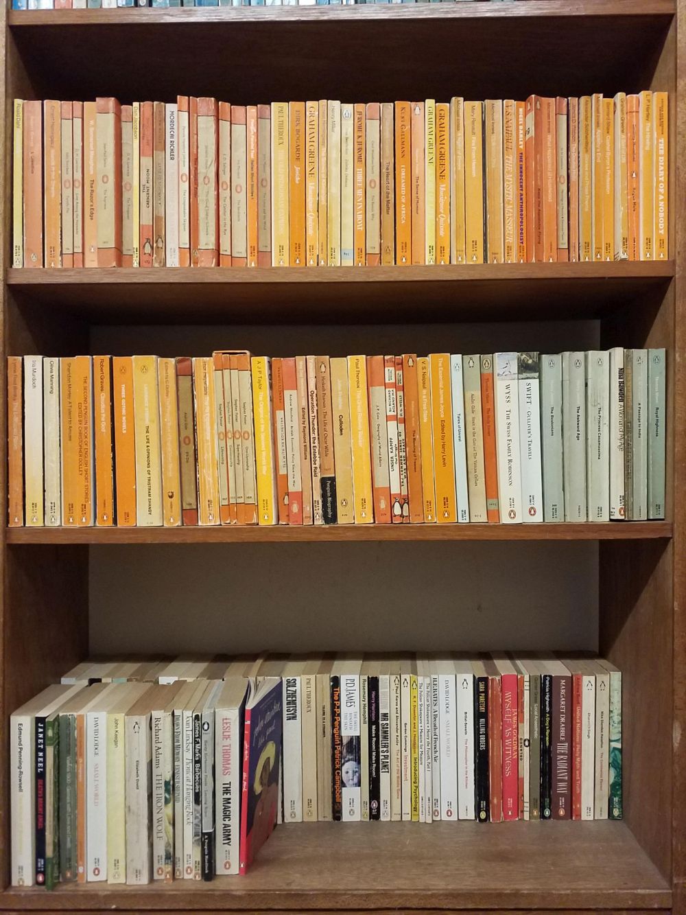 Penguin Paperbacks. A large collection of approximately 1200 paperbacks - Image 4 of 4