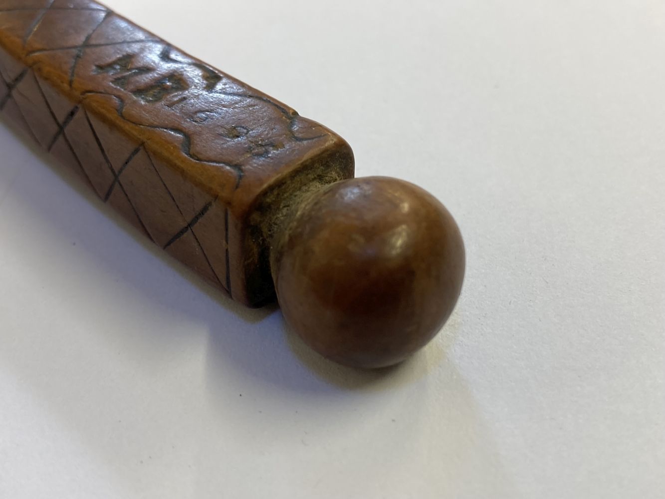 Treen. A 17th century treen apple corer dated 1696 - Image 7 of 10