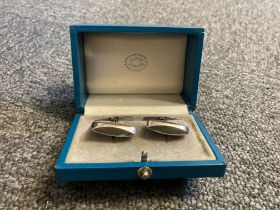 A pair of silver cufflinks, no. 90 designed by Flemming Eskildsen for Georg Jensen