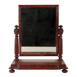 AN EARLY 19TH CENTURY MAHOGANY DRESSING MIRROR, ATTRIBUTABLE TO GILLOWS