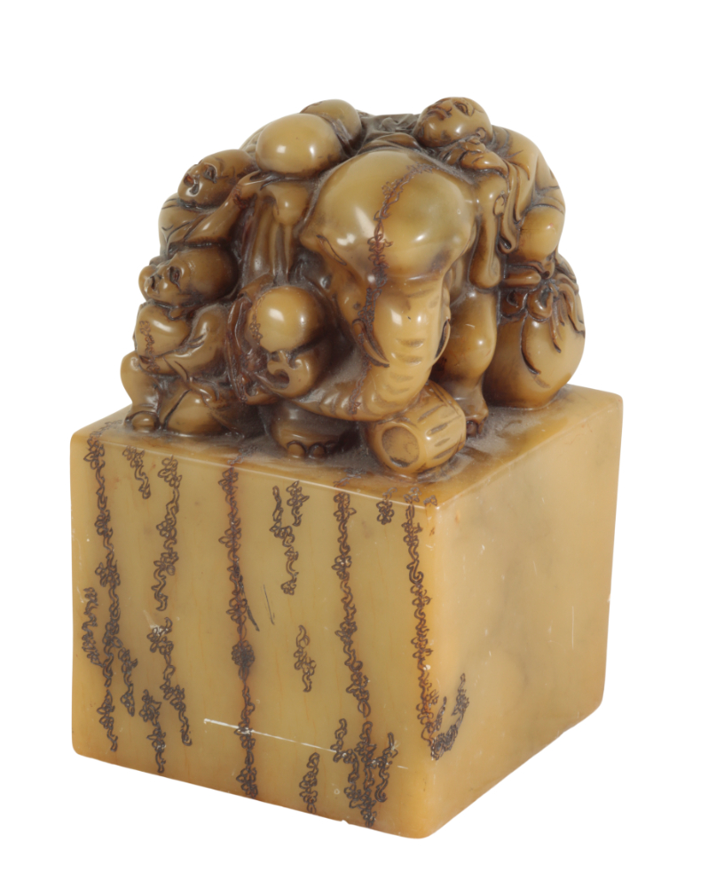 TWO LARGE CHINESE SOAPSTONE SEALS - Image 3 of 4