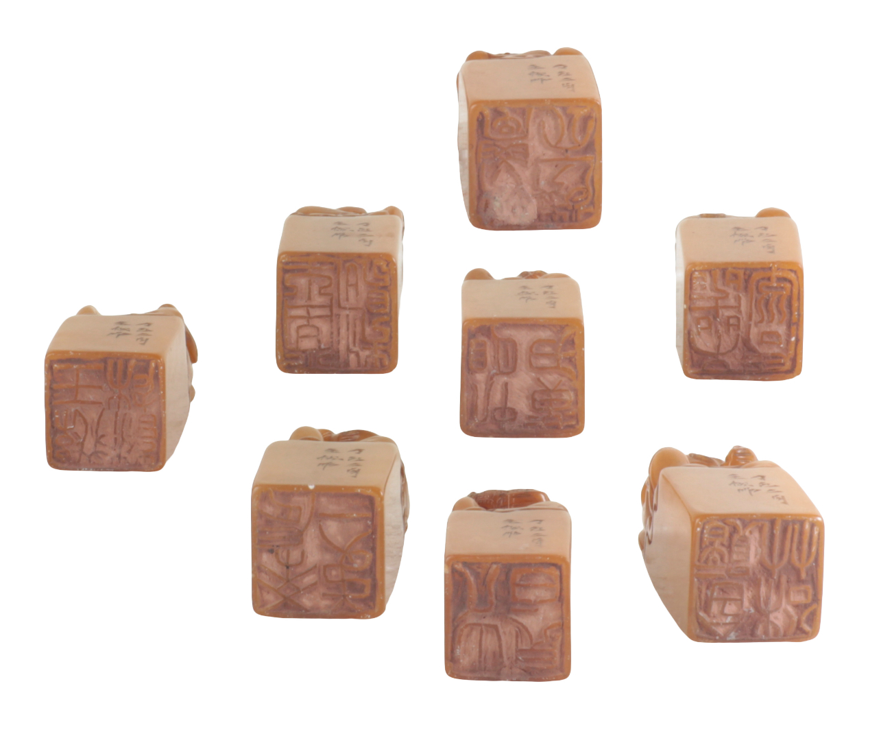 A COLLECTION OF TWENTY CHINESE SOAPSTONE SEALS - Image 3 of 7