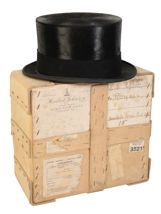 A VICTORIAN LADY'S BLACK SILK TOP HAT