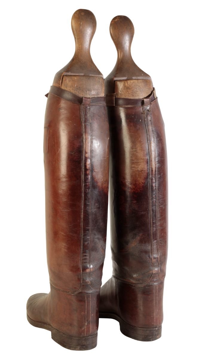 A PAIR OF EDWARDIAN BROWN LEATHER RIDING BOOTS - Image 2 of 2